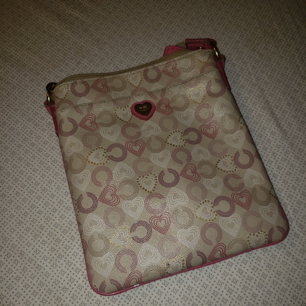Coach Waverly Hearts Swingpack